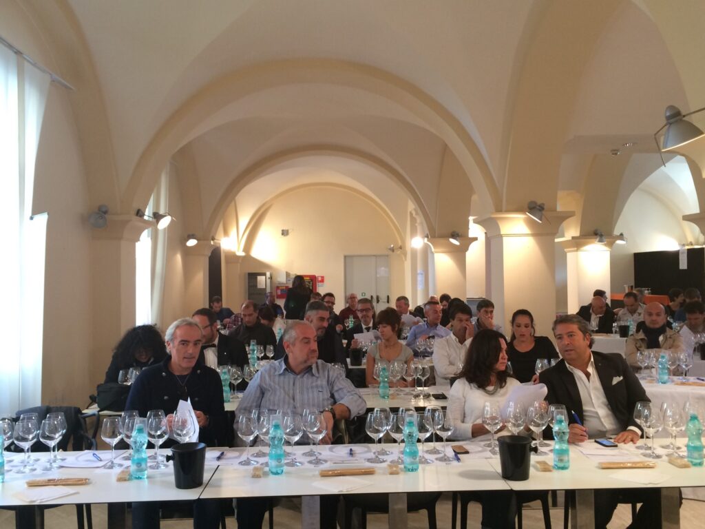 Tavolata per degustazione guidata 2015